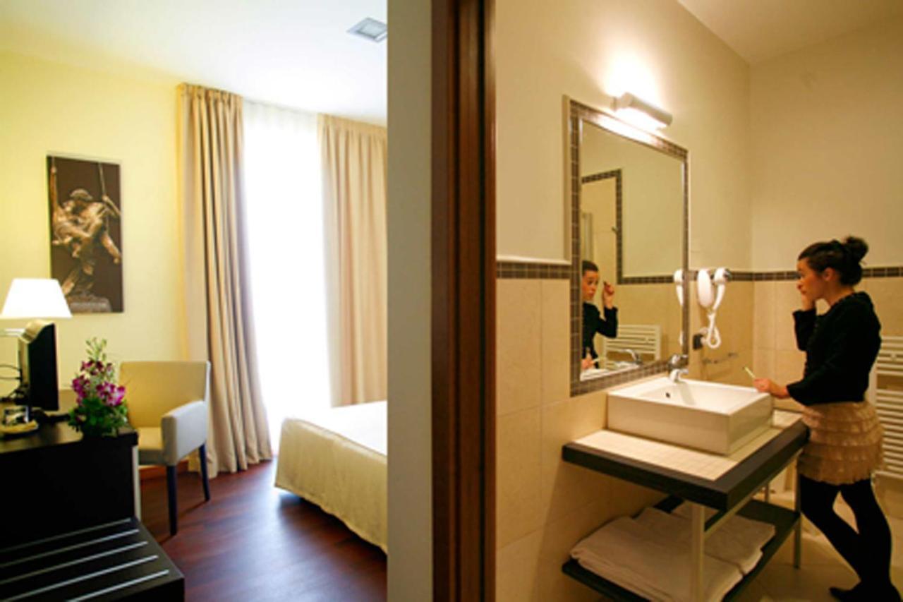 Hotel Le Macine Vittorio Veneto Oda fotoğraf